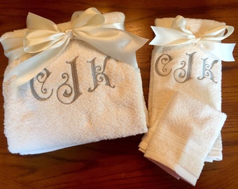 Personalized Bath Towel Set