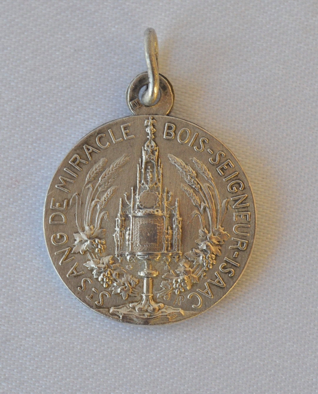 Médaille de Saint Sang Miracle - Français Médaille Religieuse Pendentif Charm Miraculeux Croix Reliq