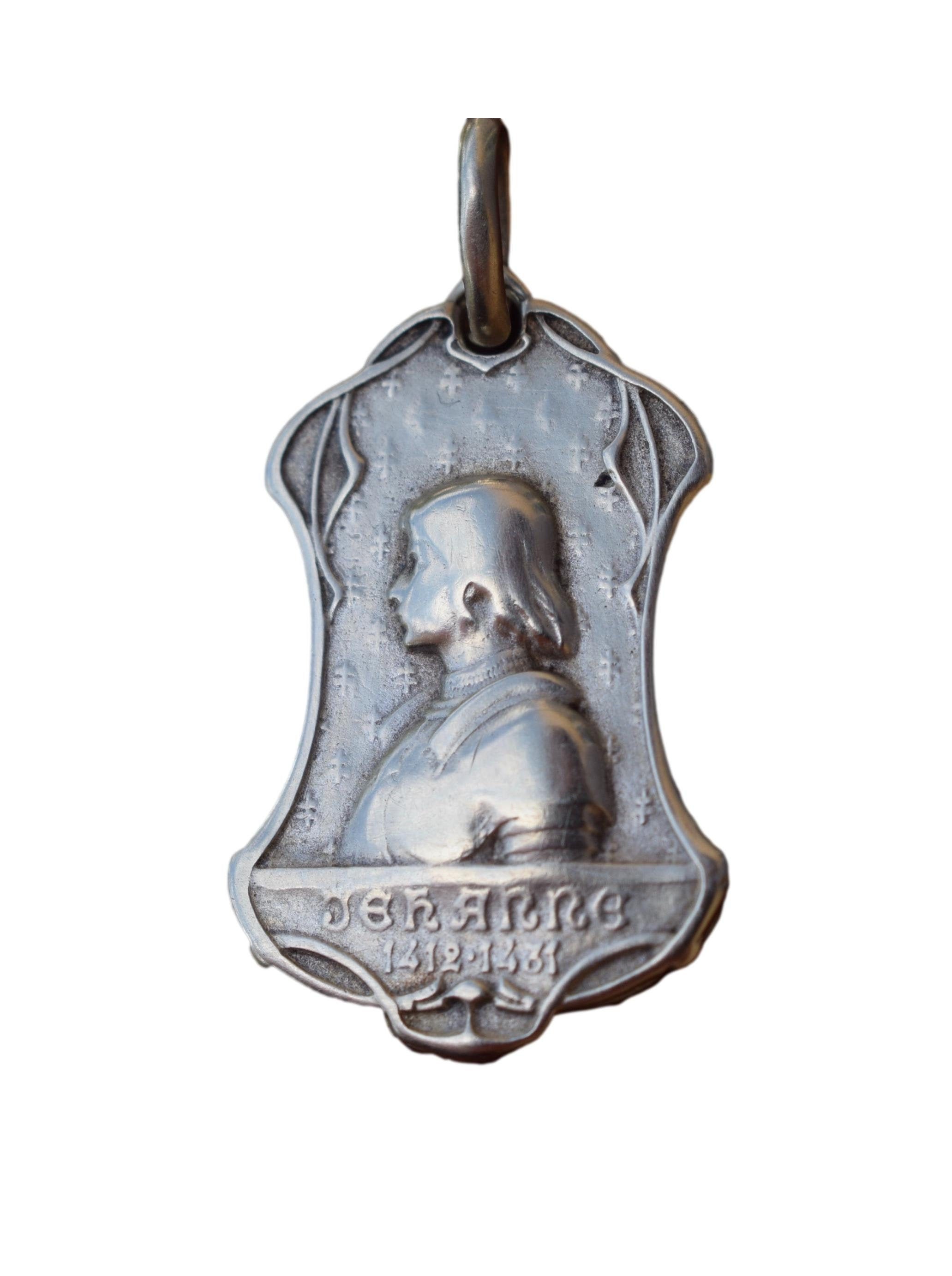 Médaille Art Nouveau Sainte Jeanne d'arc