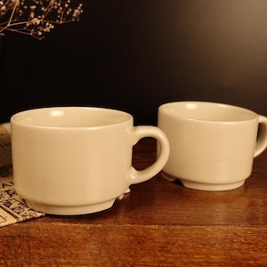 Pair ARABIA Finland KESTI Coffee Cup . Small Cup Ceramic Cups Scandinavian Design Minimalist Style . Holds 100 ml . Set of two cups .