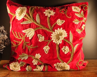 Velvet Cushion Cover Vintage Swedish Red Cotton Floral Embroidered Throw Pillow Cover Pillow Case White Red Decorative Pillow Home Décor