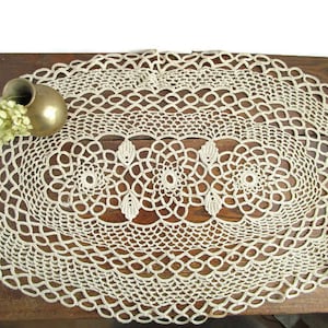 Vintage Oval Crochet Doily Shabby Chic Doily French Doily Beige Table Centerpiece Handmade Lace Gift for Mom Vintage Linens