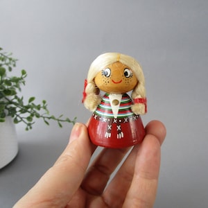 1 pc. Vintage Handmade Wooden Collectible Folk Costume Doll Made in Estonia USSR Wood Dolls For Collection Folk art Vintage Retro Gifts