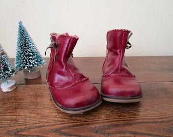 Adorable Vintage Old Red Genuine Leather Kids Booties Shoes Girls Boots Made in Spain Size EU 22 / UK 5.5 / US 6