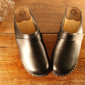 Traditional Swedish Wooden Clogs 90s Platform Shoes Vintage Wooden Clog Black Leather Wood Hand Made Made in Sweden Unisex Eur42 UK 8 US W11