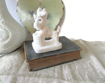 Adorable White Stone Dog Figurine Alabaster Small Dog Statue Paperweight Desk Decor Home Decor Collectible Dog Figure Gift Idea Sweden