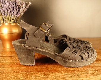 90s Vintage Platform Shoes OLD Wooden Clog Sandals Black Leather Wooden Sandals Swedish Wooden Clogs Made in Sweden, Wom US 8.5, Eur 39, Uk6