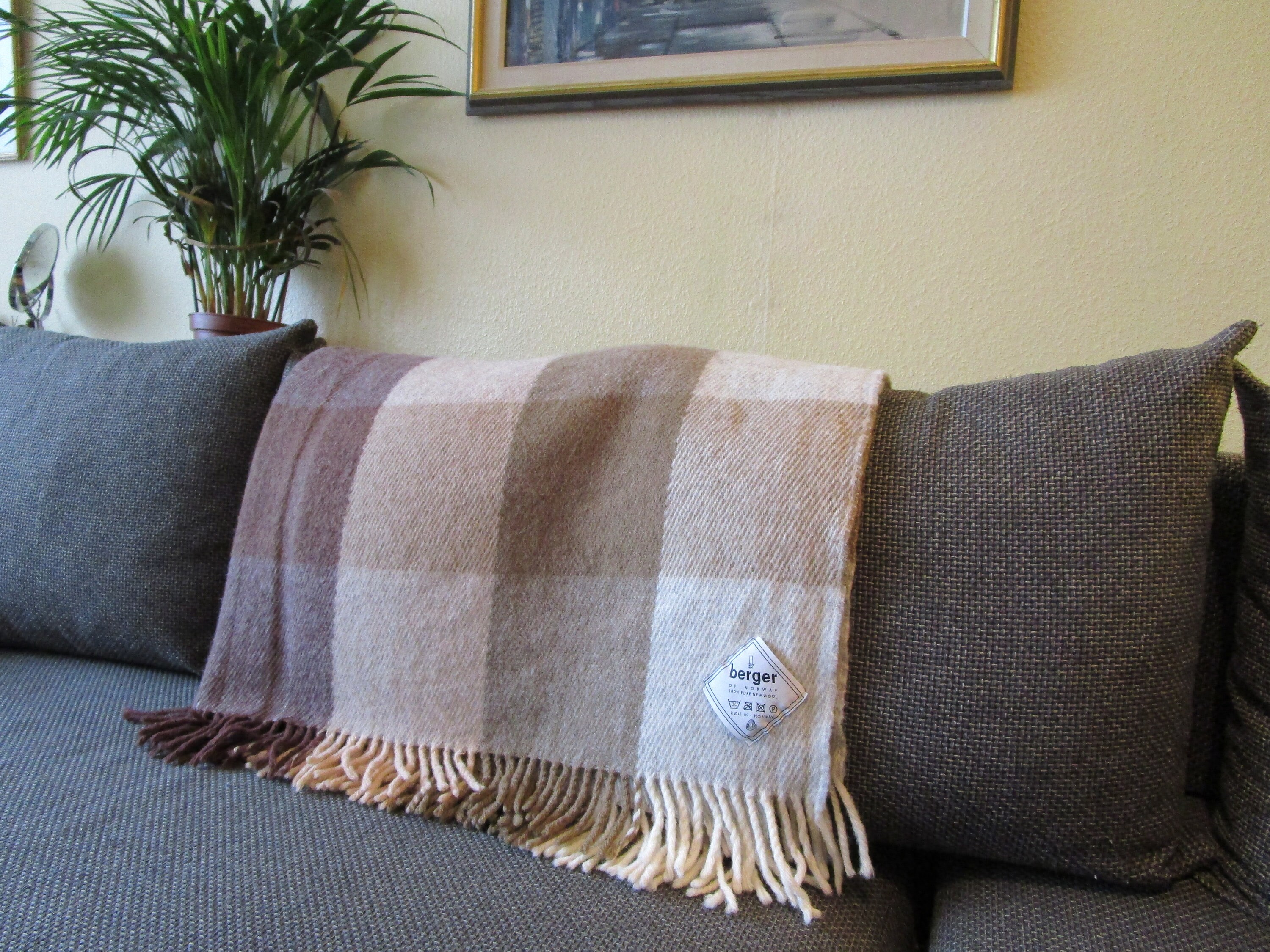 Grey outlet plaid throw