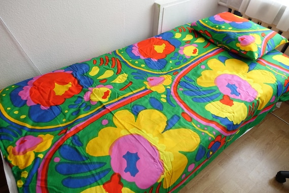 マリメッコ　Duvet cover & Pillow case Amazon.com: Marimekko - King Duvet Cover Set, Cotton Percale