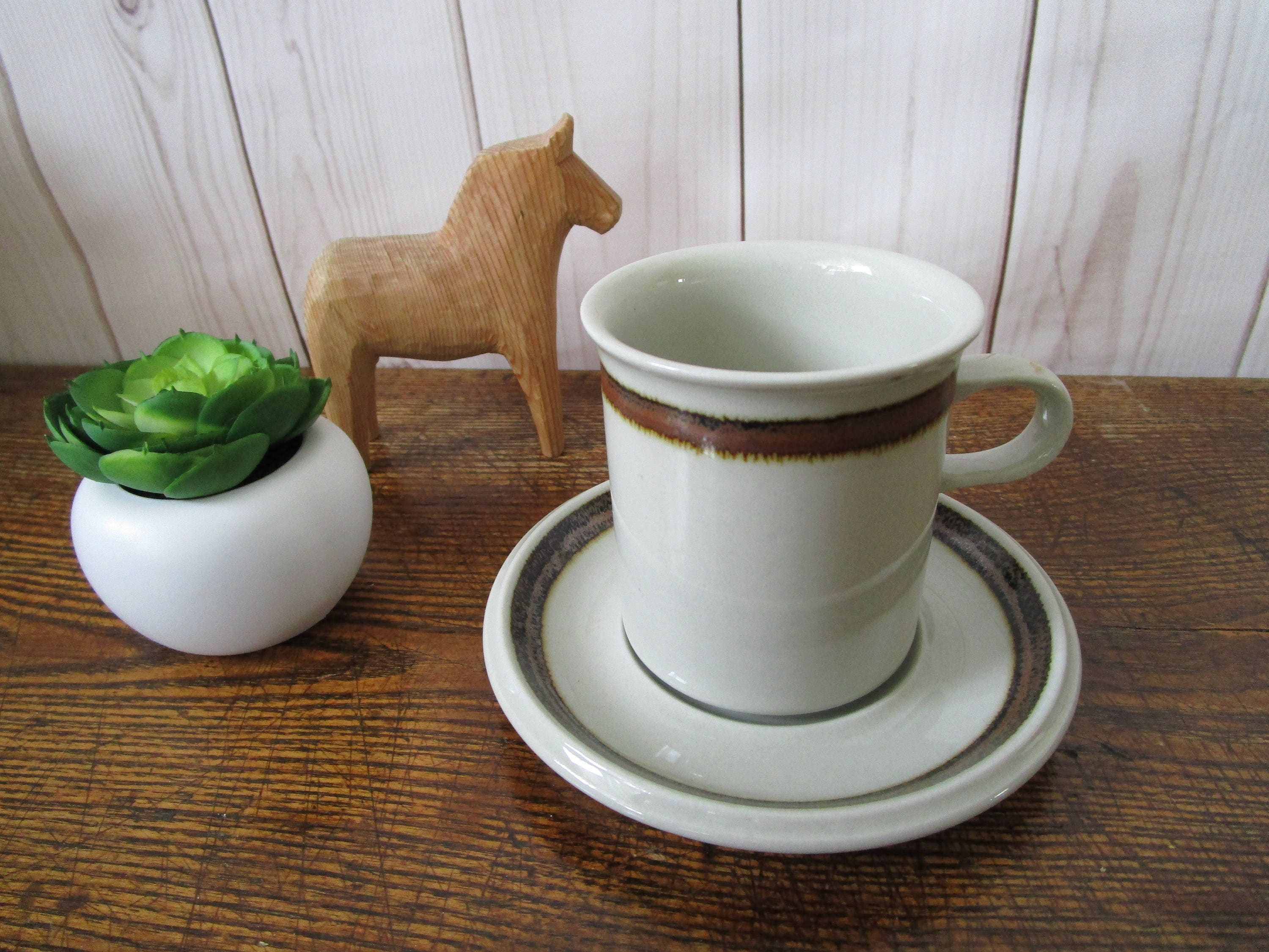 【お得】 Vintage ARABIA Finland Coffee Cup and Saucer Set. Arabia その他