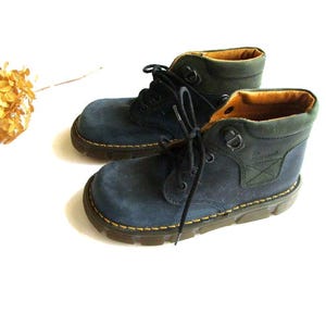 00s Vintage Kinder Dr. Martens Stiefel Das Original Made in England Blau Grün Leder Ober Toller Zustand Junge Mädchen Größe Kind UK12 US13 EU31