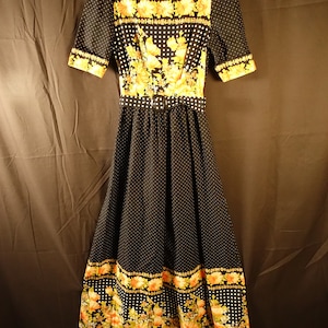 70s Vintage TIGER MODELL Floral Cotton Dess Cottagecore Dress Maxi Summer Day Dress Orange Green Floral Dress Black Polka Dot Dress  Size XS