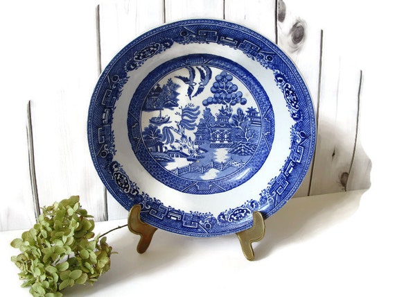 ONE Antique GUSTAVSBERG Plate Roses Floral London Pattern Vintage Swedish Plates Blue White Plate 9 inches 1915 Antique Dinner Plate