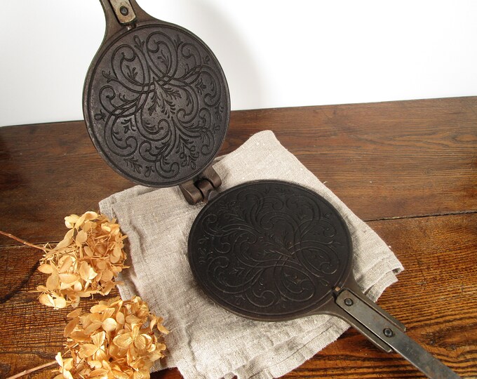 Vintage Norwegian JOTUL Waffle Iron, Old Metal Waffle Maker, Norwegian