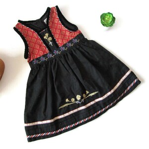 Norwegian bunad for girls 9 yrs EUR 140 cm Norwegian bunad for girls 9 yrs EUR 140 cm