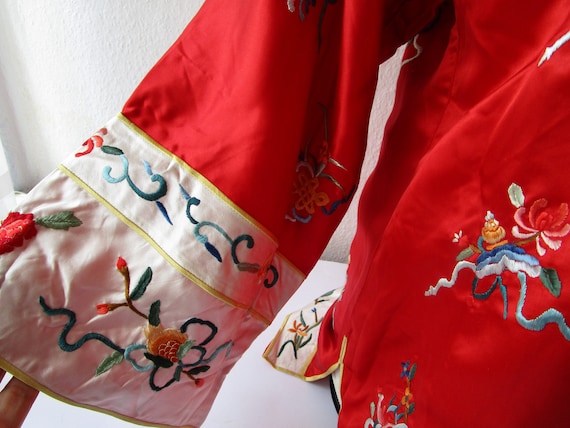 Vintage Chinese Silk Jacket Hand Embroidered Red … - image 3