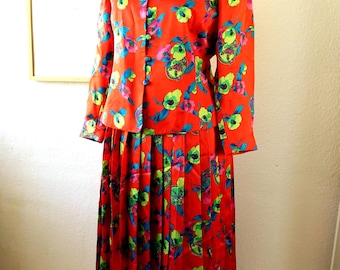 Completo vintage anni '80 in seta floreale, completo rosso verde vivace