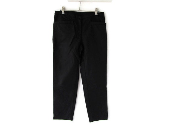 Cropped black slacks outlet
