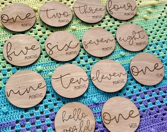 Wooden Baby Milestones Cards - 12 cards up to 1 year