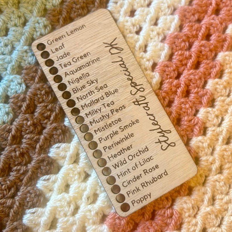 Cartão de cores Stylecraft Special DK incluindo novo organizador de 20 cores - acessório de crochê/tricô e presente New 20