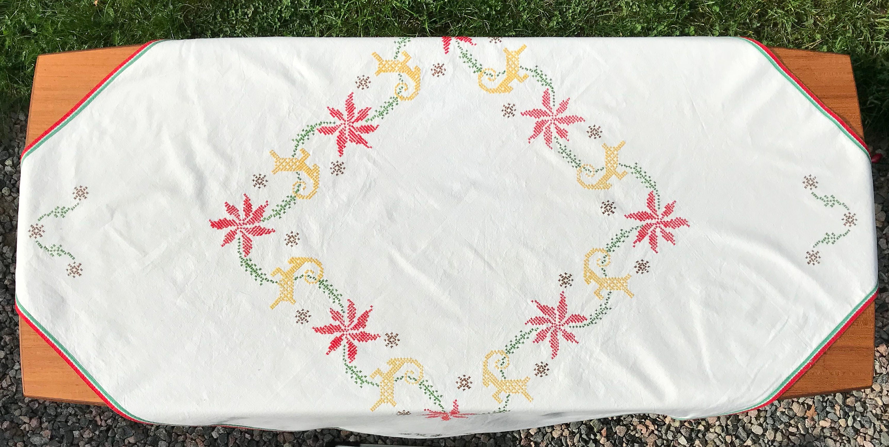 1960s White Square Cross Stitch Table Topper Embroidered | Etsy