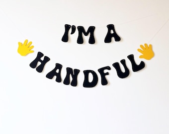 I am A Handful 5e verjaardagsbanner: zwart-gouden feestdecor