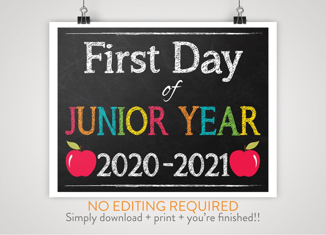 DIY Printable First Day of Junior Year School Sign | Etsy
