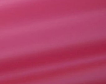 Metallic Fuchsia Latex Sheeting 0.4