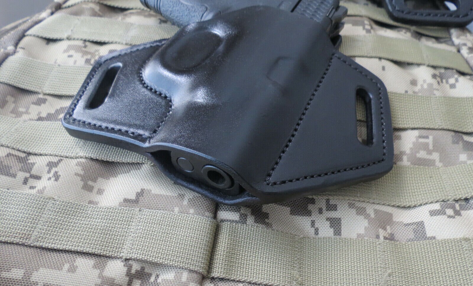New Pacifica Leather OWB Holster For M&P Shield 9mm/.40 – Made In USA With Sweat Shield