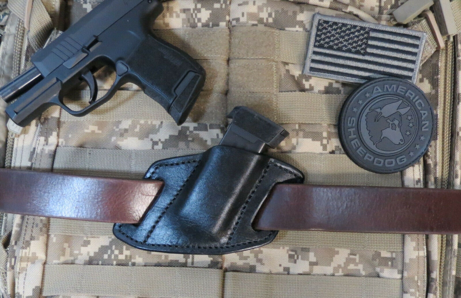 Leather OWB Magazine Holder – Fits Glock 17, 19, 21, 22, 23, 26, 27, 32, 33 & More