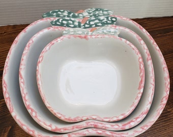 Vintage Apple Pottery Nesting Serving Bowls set of 3, sponge wear, cottage core
