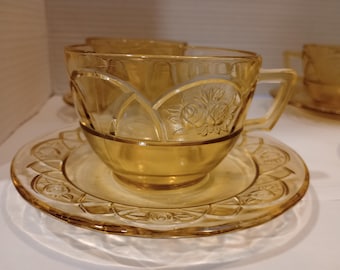Vintage Federal Glass Rosemary dutch rose, amber, yellow, depression glass, set of four sets