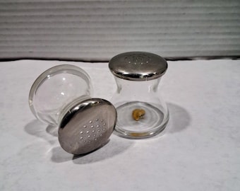 MCM 1952 Designer Wilhelm Wagenfeld Bauhaus Salt and Pepper Shakers, vintage