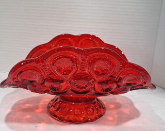Vintage MOON & STAR pattern Amberina red glass banana bowl fruit stand L.E. Smith
