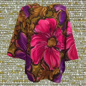 Vintage 1960&#39;s Bold Floral Shirt • Hot Pink and Purple • Bell Sleeves • Watercolor Style • Super Funky and Unique!
