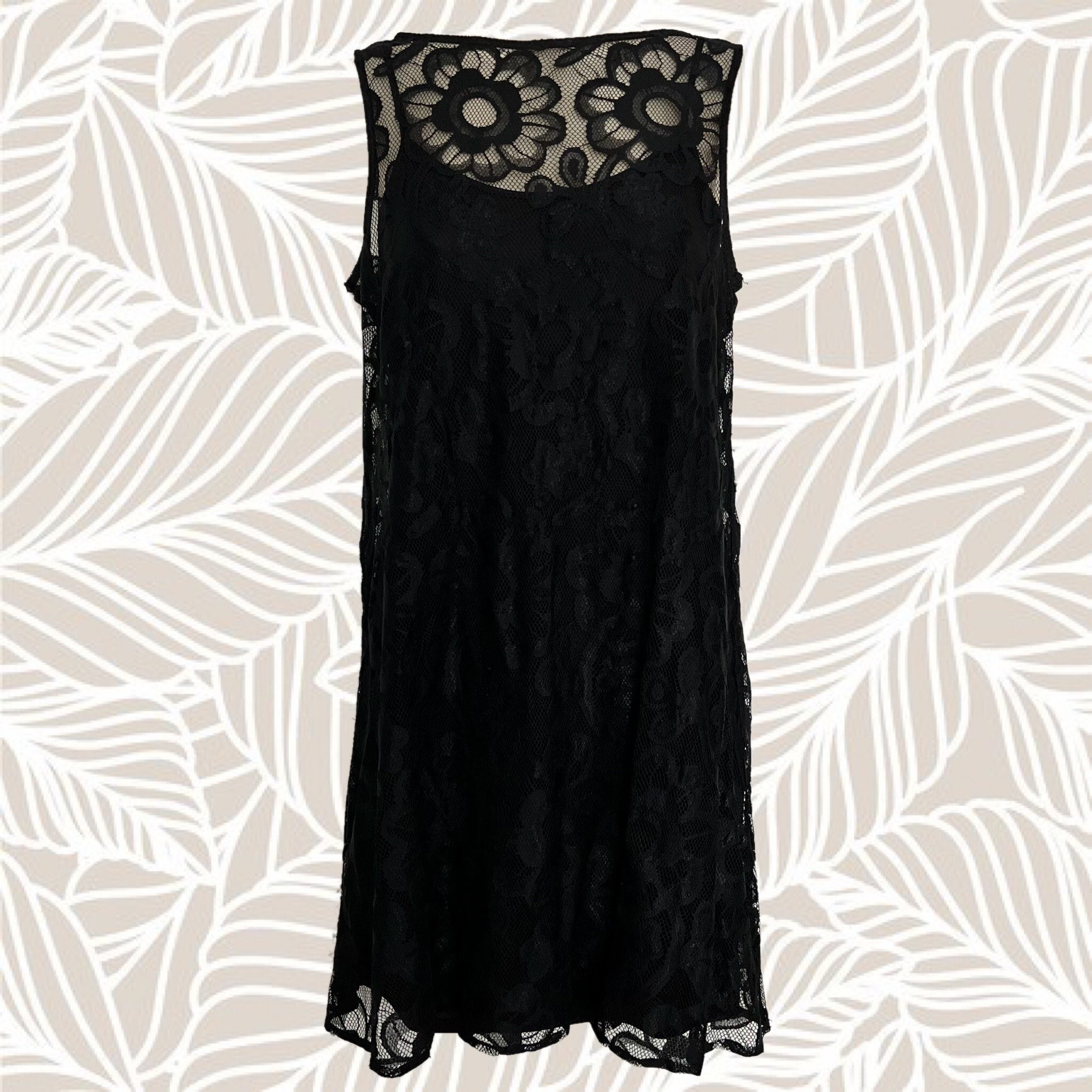 chinese dress ladies London Times Women's Cathedral Lace A Line Long Sleeve Dress, Black, 8 at  Amazon Women's Clothing store