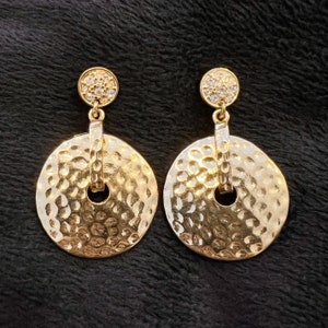 Vintage 90&#39;s Gold Metal Dangly Earrings • Tiny Rhinestones at the Top • Dimpled Texture • For Pierced Ears • Bottom Circle Fully Rotates