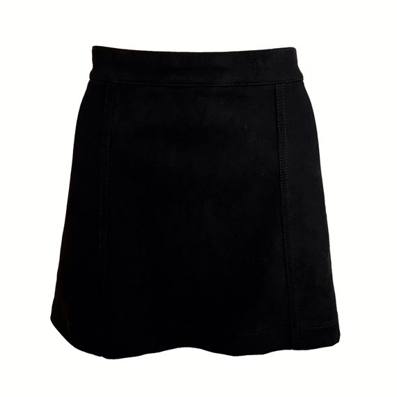 Vintage 00's Microsuede Black Mini Skirt • Slight… - image 3