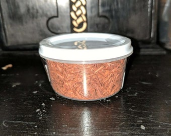 Sandalwood in 4 oz container