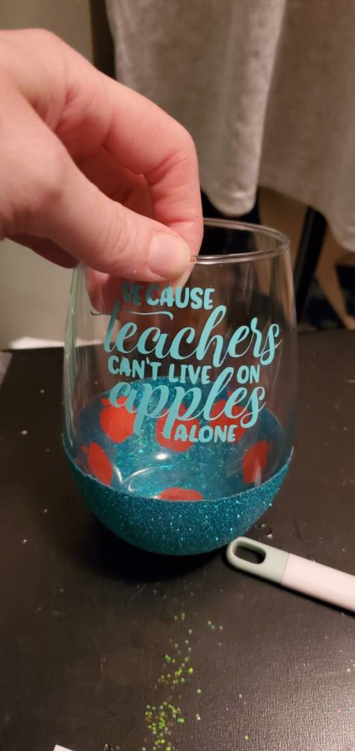 christmas peekaboo wine glasses christmas peekaboo wine glasses