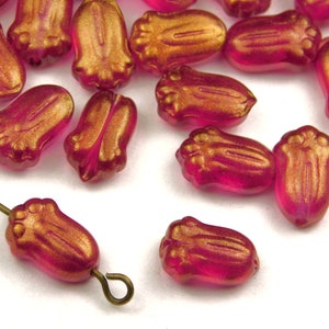 10 Pcs - 11x7x5.5mm Glass Tulip Beads - Camellia With Gold Glitter Powder - Glass Beads - Jewelry Supplies