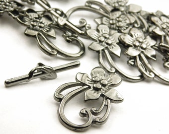 10 Sets - Gunmetal Flower Toggle Clasps - Connectors - Findings - Clasps - Gunmetal - Closures - Toggles - Jewelry Supplies