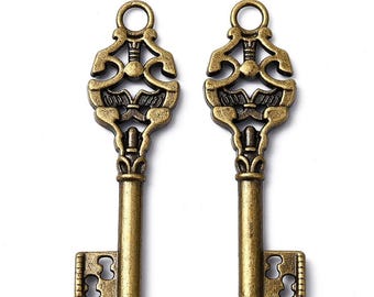 2 or 5 Pcs - Antique Bronze Skeleton Key Charm - 50x14.5x4.5mm - Pendants - Jewelry Supplies