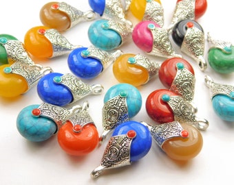 3 Pcs - 28x16x14mm Tibetan Silver Mixed Colors Resin Pendants - Craft Supplies - Jewelry Supplies