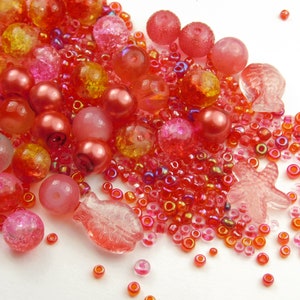 45 g - Toutes les perles de verre mélangées - Mélange de couleurs océan rouge - Formes assorties - Tailles - Perles de verre - Mélange de verres - Accessoires bijoux