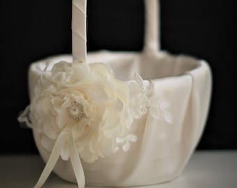 Ivory Flower Girl Basket, Ivory Wedding Basket, Wedding Baskets, Flower Girl Baskets, Lace Wedding Basket, Beige Flower Basket