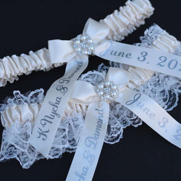 Hochzeit Strumpfbänder für Bräute, Elfenbein Braut Strumpfband Set, Abschlussball Strumpfbänder für die Hochzeit, personalisierte Strumpfband, Andenken Strumpfband werfen