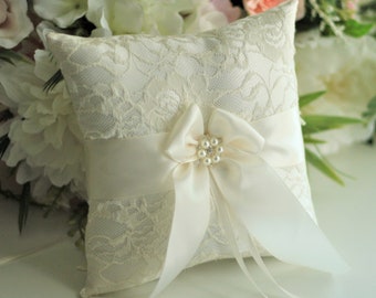 Lace Ring Bearer Pillow Ivory Wedding Pillow Lace Ring Pillow Ivory Ring Holder Lace Wedding Pillow Wedding Ring Pillow Pillow for Rings