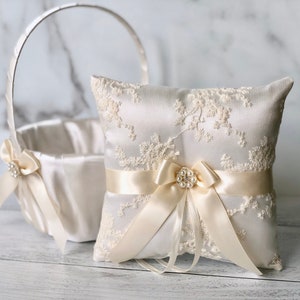 Ivory Flower Girl Basket and Ring Bearer Pillow Set, Ivory Wedding Basket, Wedding Ring Pillow, ringkissen, Flower Girl Baskets