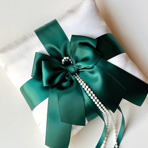 Ring Bearer Pillow Hunter Green Wedding Decor Dark Green Pearl Ring Pillow Wedding Ring Pillow Ringkissen Ring Boy Pillow Green Ring Cushion
